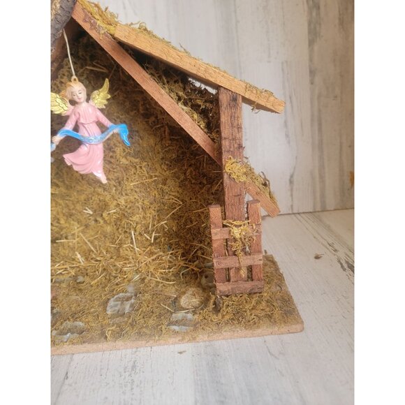 Nativity AS IS shelter scene home decor xmas religious prop - Picture 5 of 8